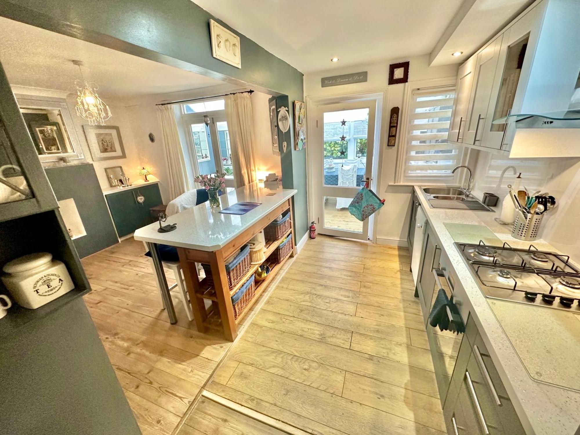 Garden Cottage - 3 Bedroom Close To Town And Beach Bournemouth Exterior photo